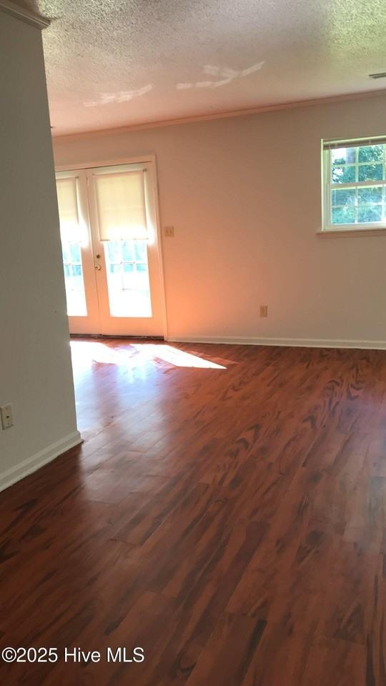 109 Baysden Drive - Photo 6 of 18