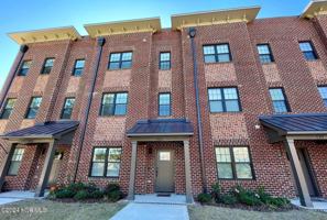 featured image of 129 Lexington Ln