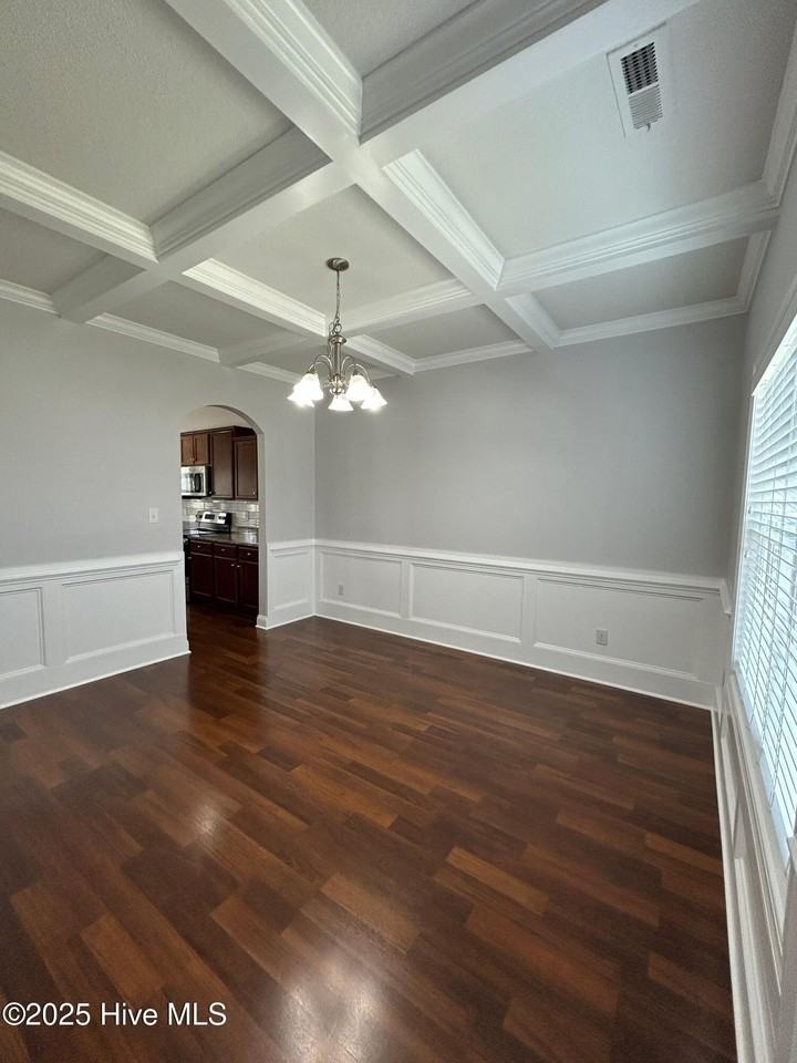 504 Turpentine Trl - Photo 2 of 50