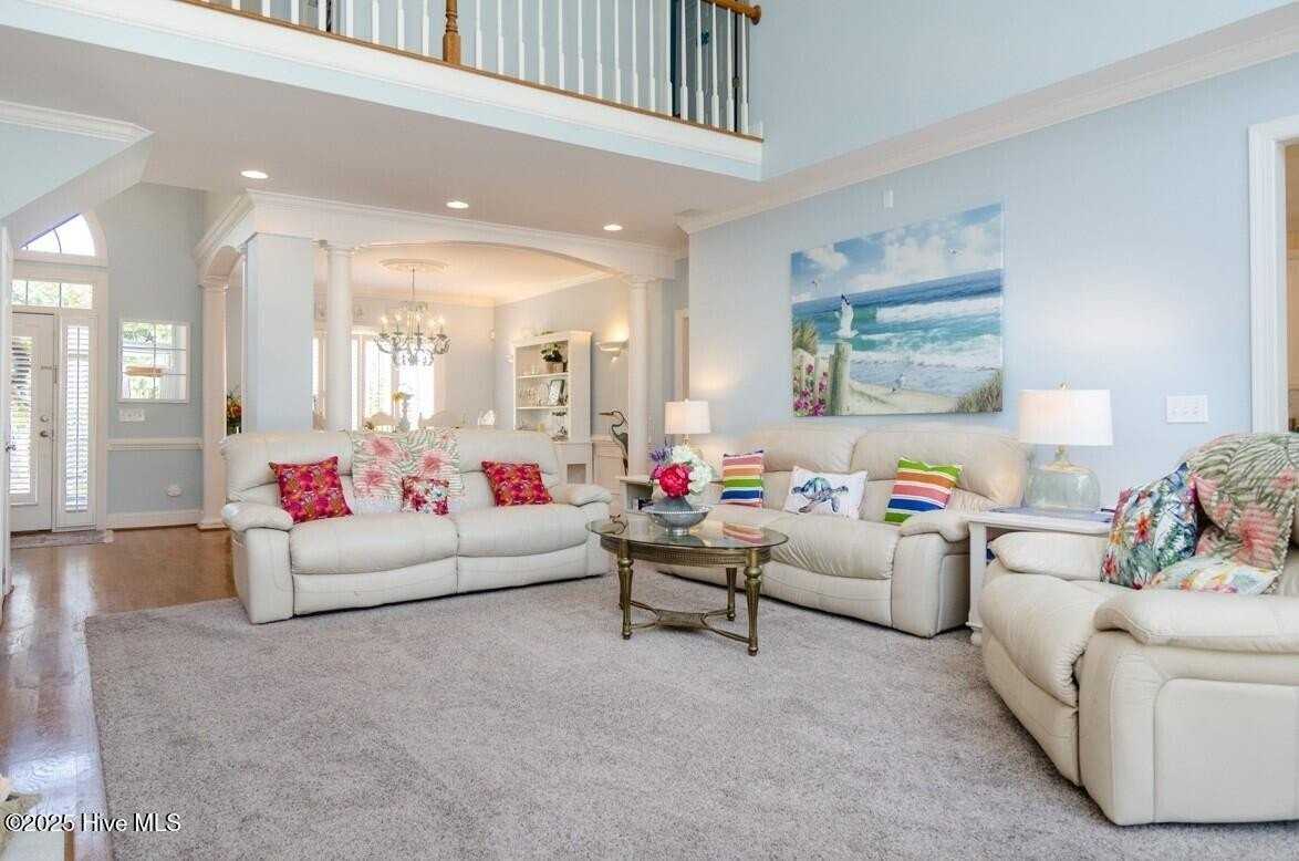 300 Garnercrest Rd - Photo 7 of 50