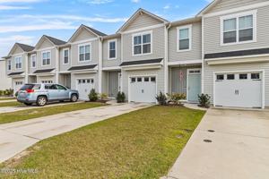 featured image of 20 Aspen Rd