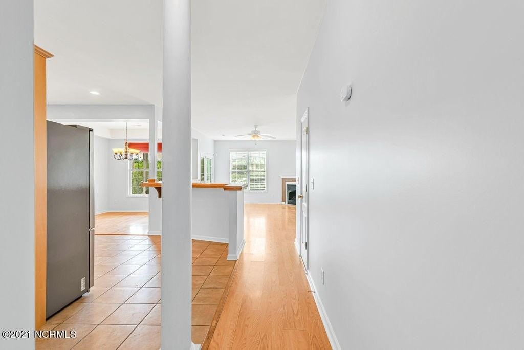 209 Triton Ln - Photo 5 of 32