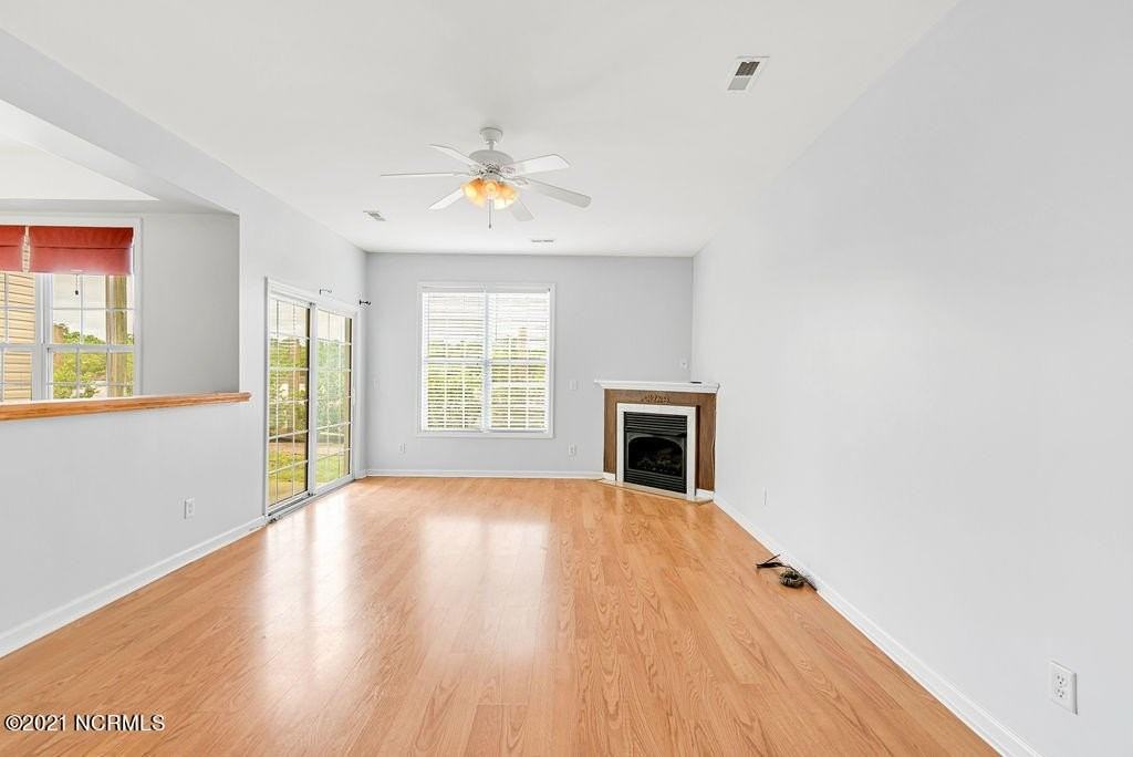 209 Triton Ln - Photo 6 of 32