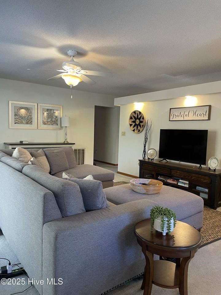 267 Watts Landing Rd - Photo 7 of 16