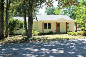 featured image of 275 Piney Ln