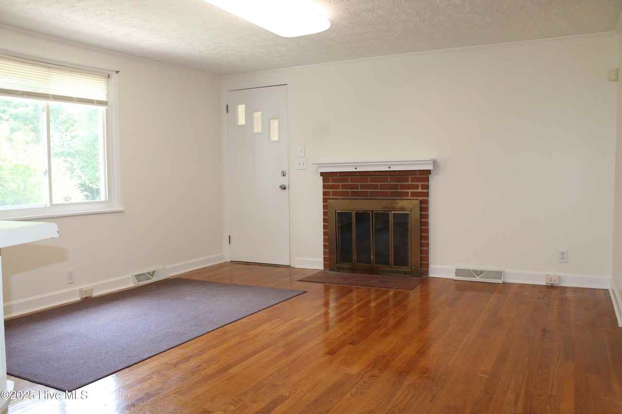 496 Holly Grove School Rd - Photo 5 of 25