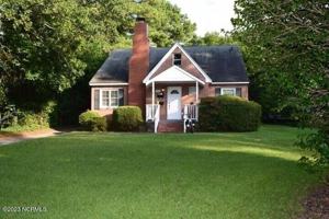 featured image of 565 N May St Unit 2 #2