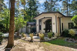 featured image of 426 Loblolly Dr