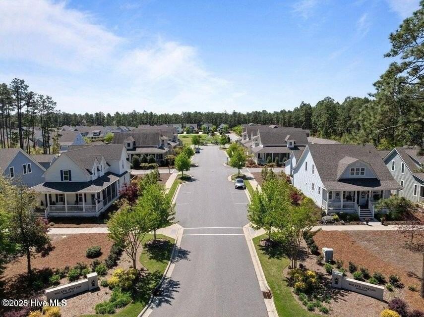 285 Manning Sq - Photo 2 of 47