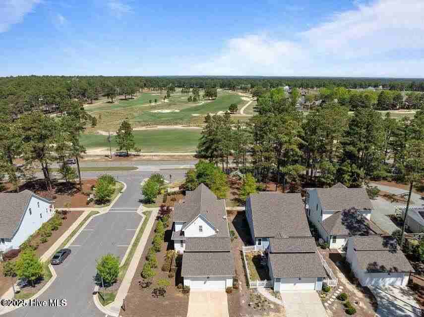 285 Manning Sq - Photo 3 of 47