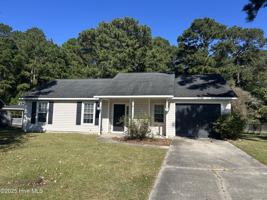 featured image of 121 Hunting Green Dr