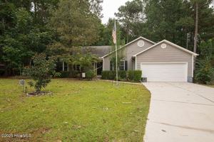 featured image of 174 Live Oak Dr