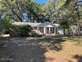 featured image of 1646 Waterway Dr Sw