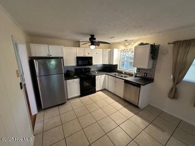 1646 Waterway Dr Sw - Photo 3 of 10