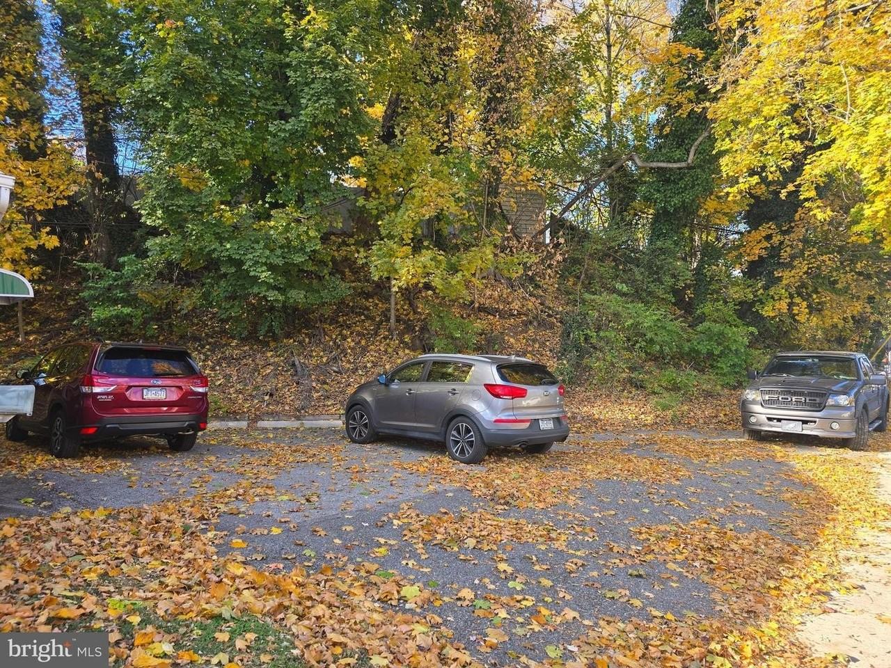 5201 Bella Vista Rd - Photo 3 of 17