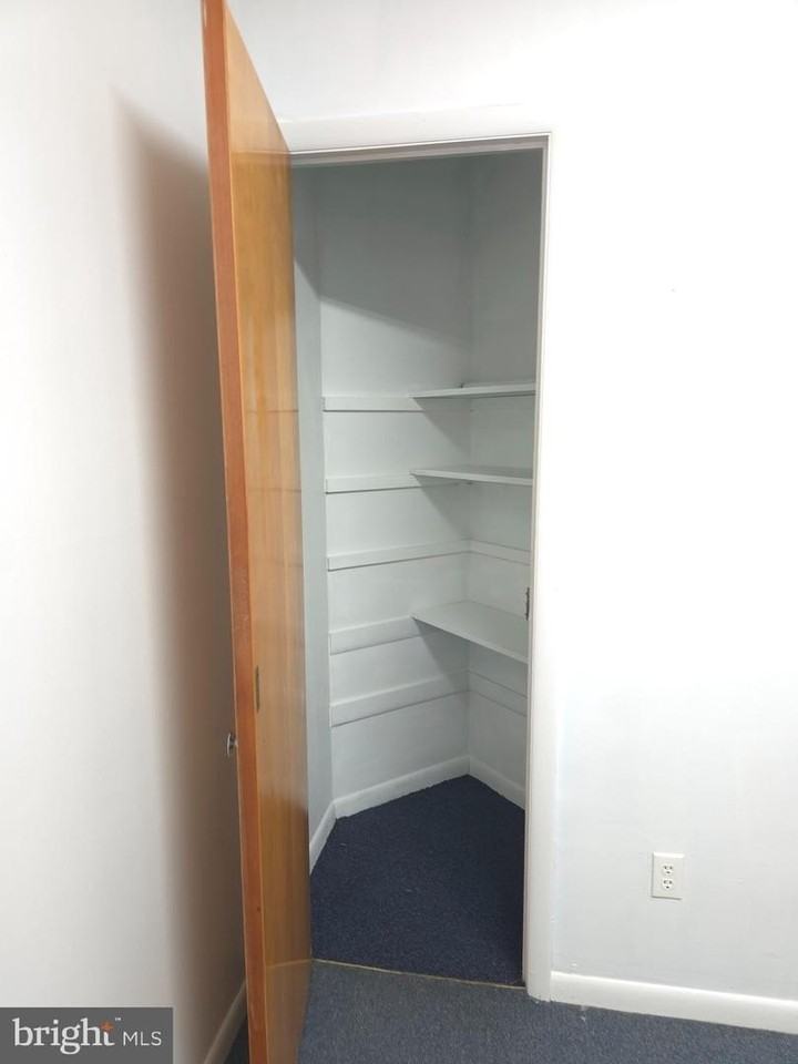 5201 Bella Vista Rd - Photo 6 of 17