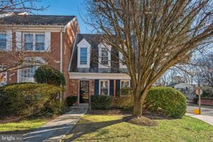 featured image of 6815 Melrose Dr