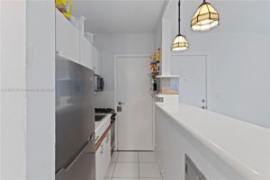 featured image of 6310 Sw 79th St #1