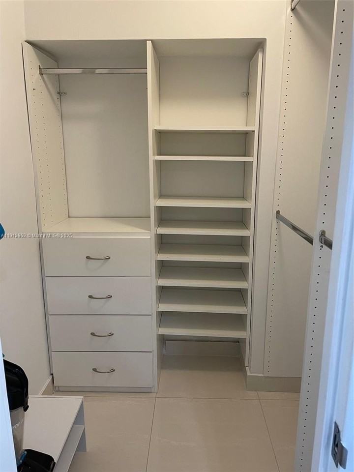 10275 Collins Ave #1201 - Photo 7 of 18