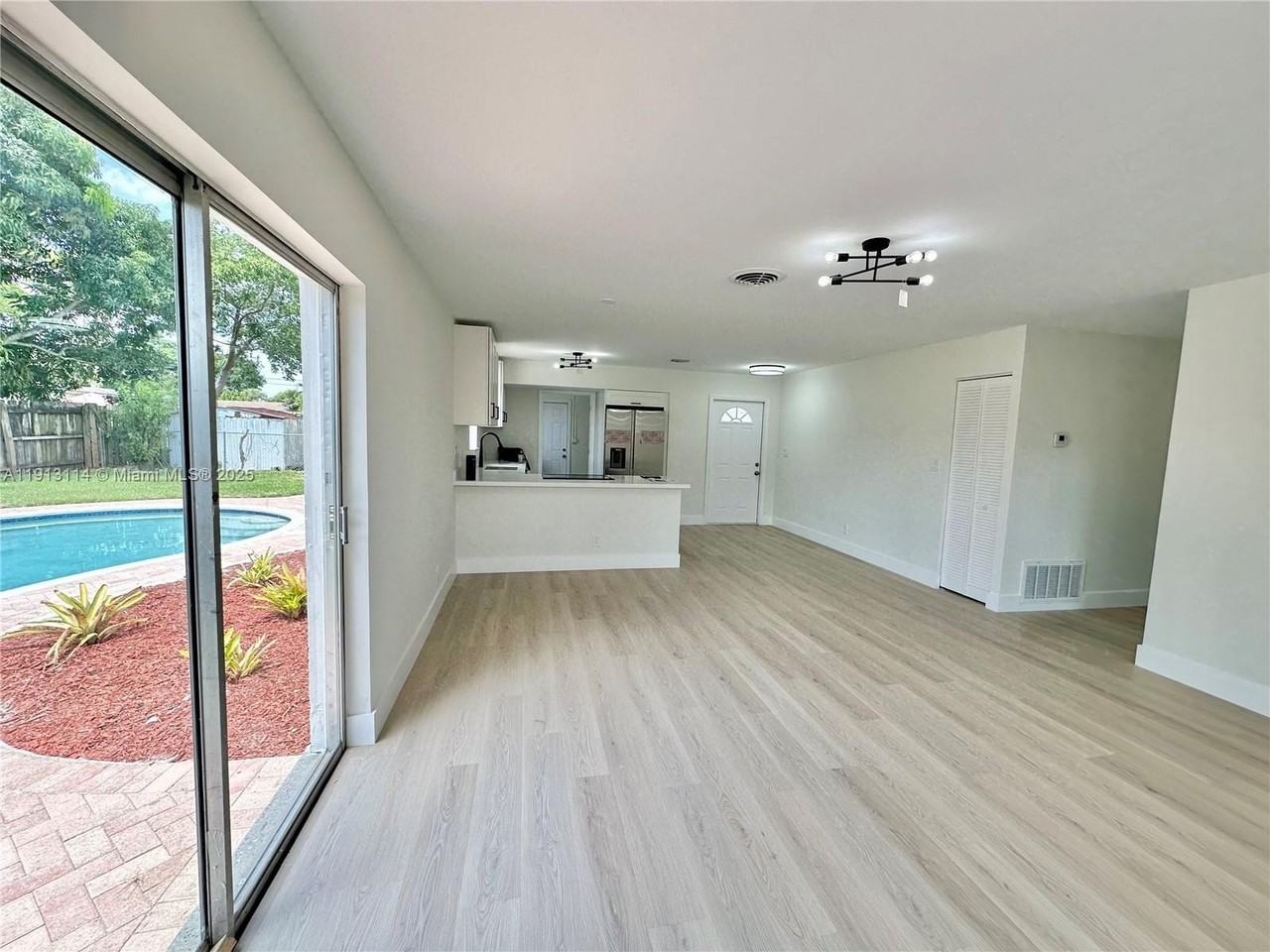 6570 Nw 6th Ct #6570 - Photo 3 of 13