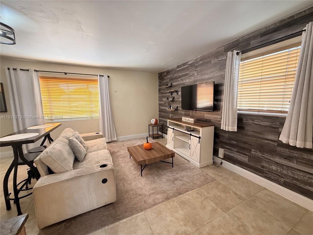 2435 Wilson St #1 - Photo 7 of 25