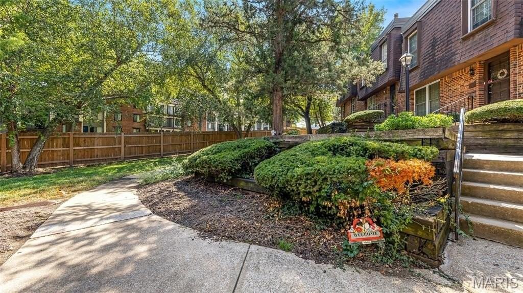 13453 Coliseum Dr #E - Photo 2 of 21