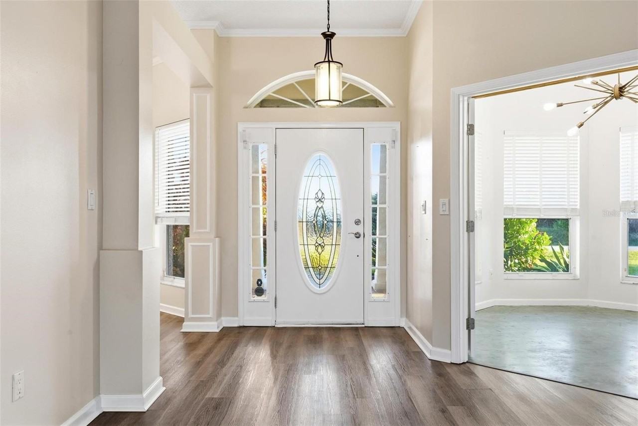 7 Deerwood St - Photo 7 of 50