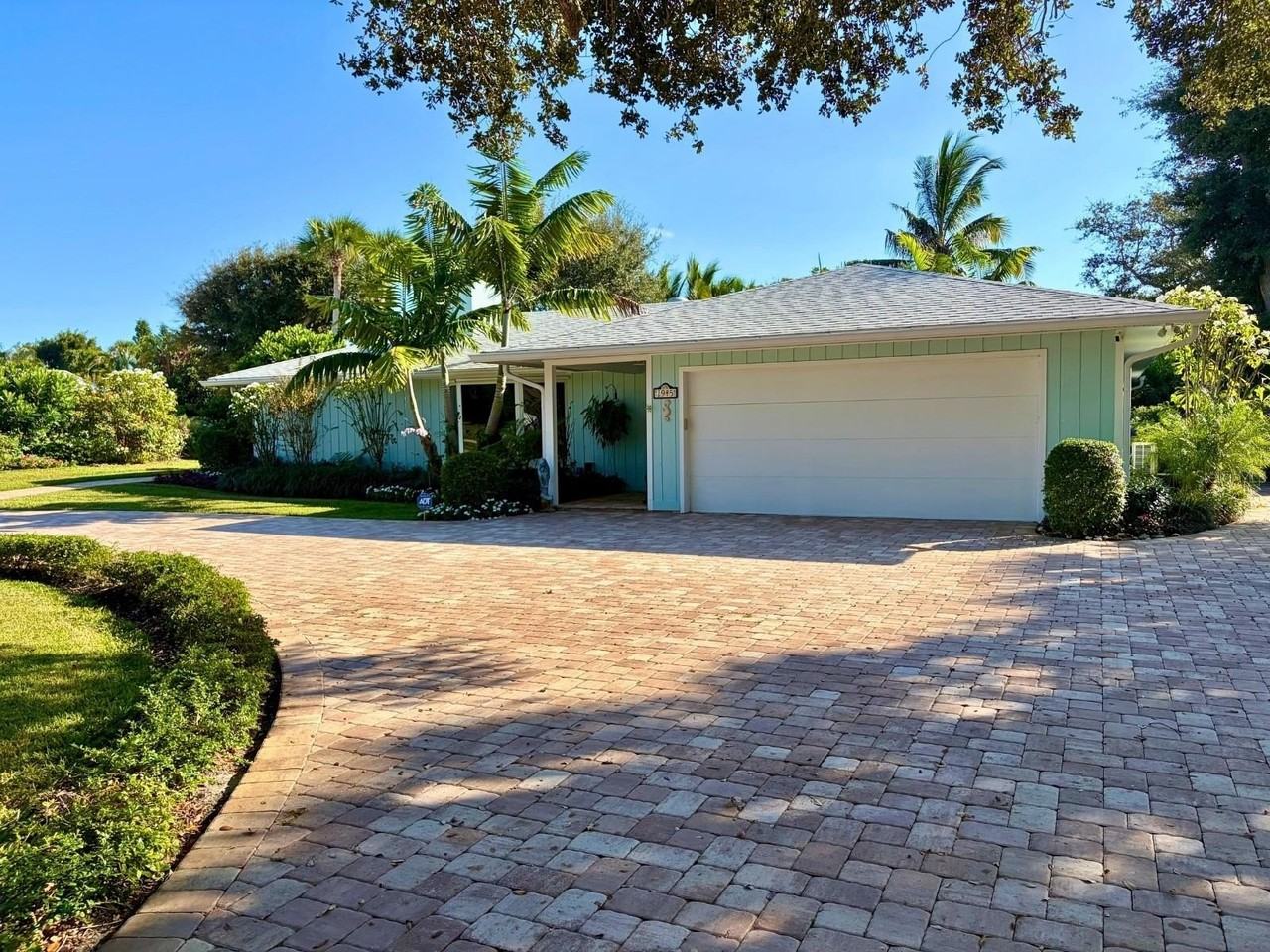 1945 Anglers Cove - Photo 3 of 37