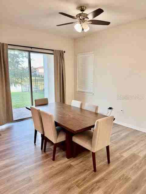 10264 Henbury St - Photo 7 of 37