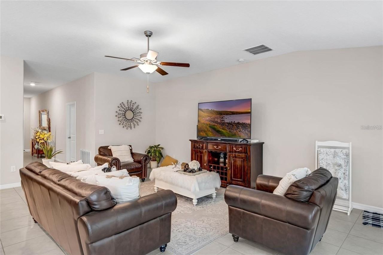 12953 Wildflower Meadow Dr - Photo 3 of 22