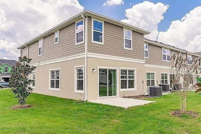 2302 Carrabelle Way - Photo 2 of 24