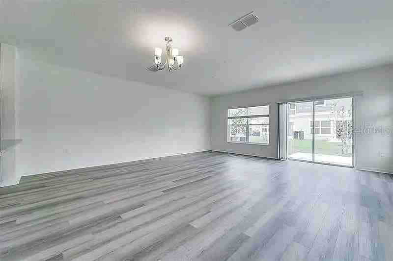 2302 Carrabelle Way - Photo 4 of 24