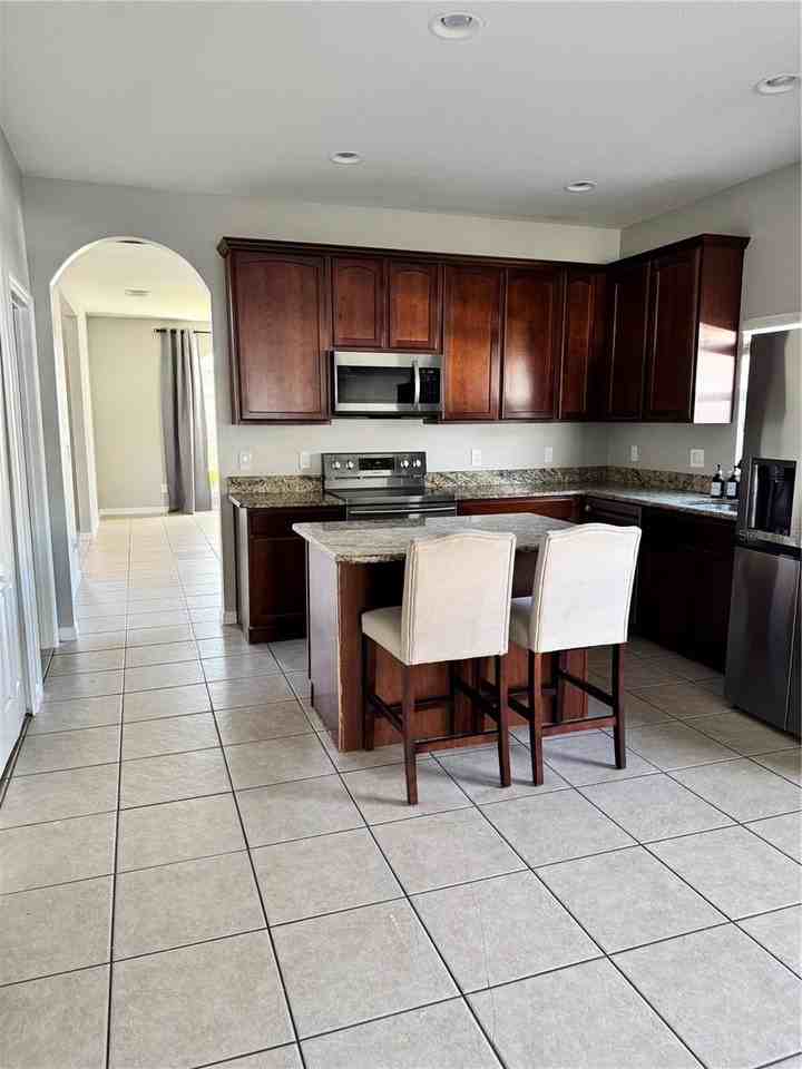 2101 Justice Ln - Photo 5 of 22