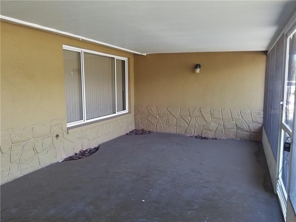 2531 Almond Dr - Photo 3 of 24