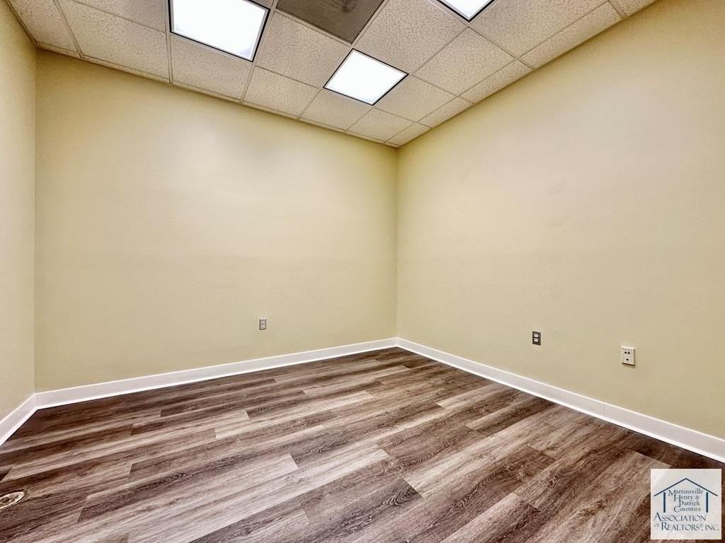 8 Lester St - Photo 7 of 50