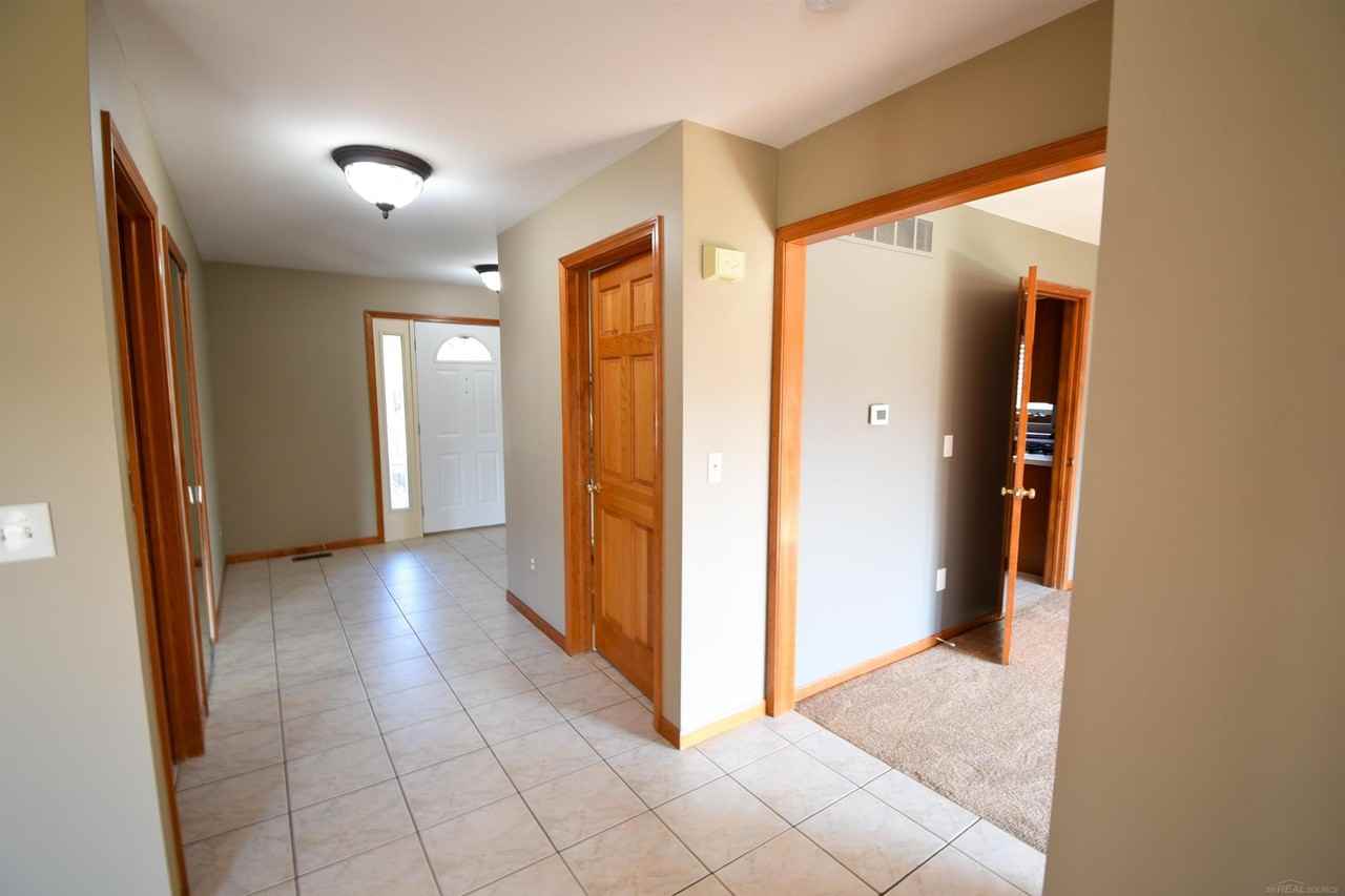 53823 Paul Wood Dr - Photo 7 of 50