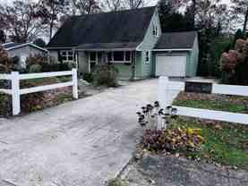 891 Raleigh Dr - Photo 1 of 1