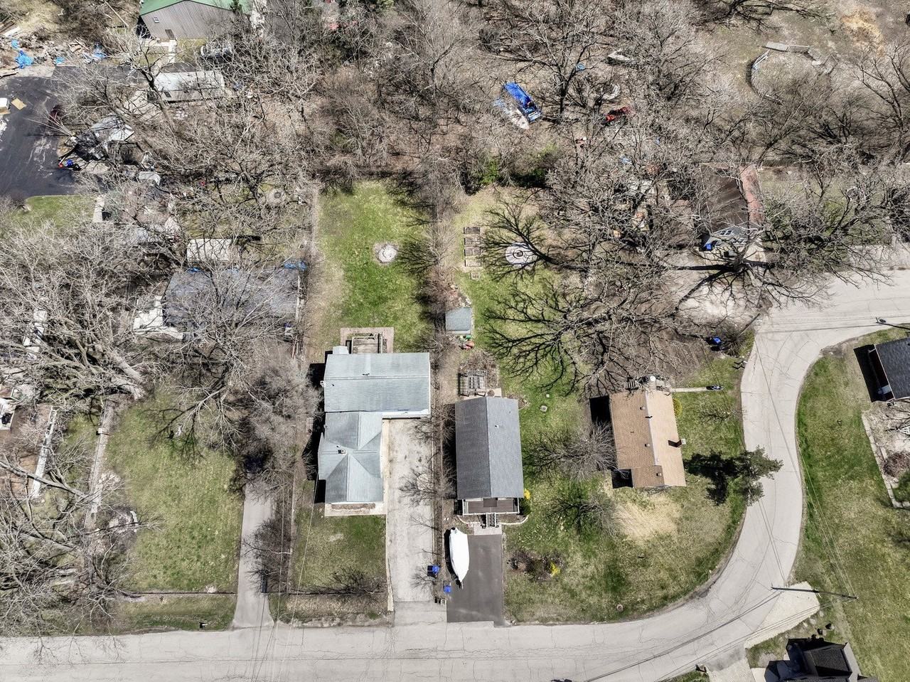 2916 Oakwood Avenue - Photo 2 of 34