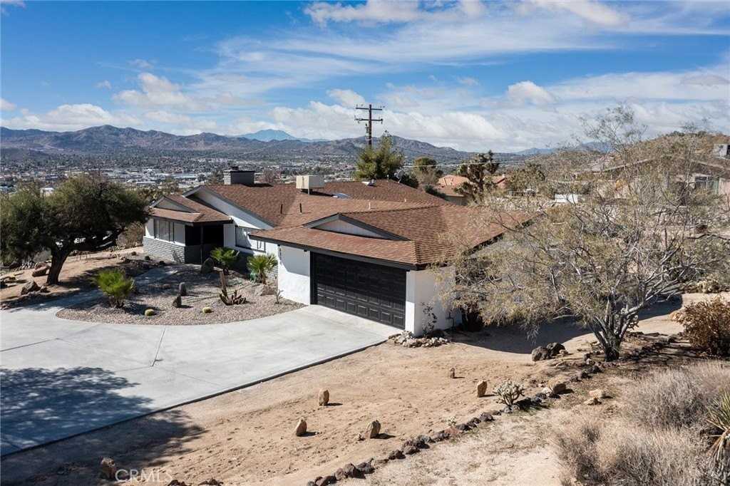 6328 Palo Alto Ave - Photo 4 of 46