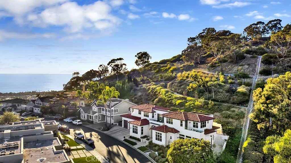 75 Marbella - Photo 5 of 50