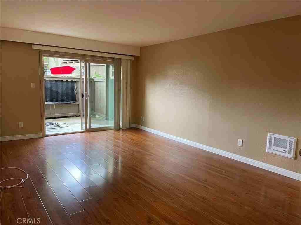 1345 Cabrillo Park Drive #E13 - Photo 3 of 14