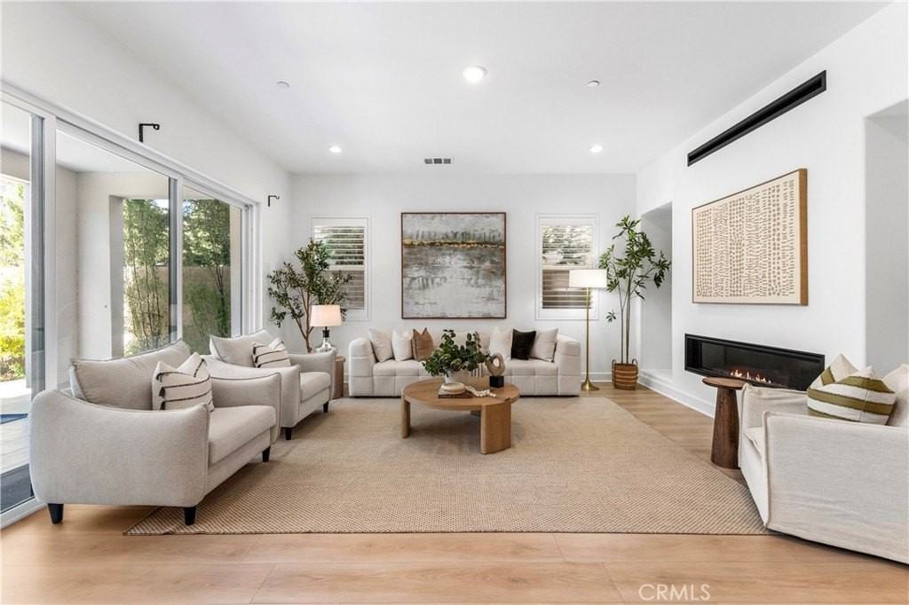 105 Shear - Photo 5 of 35