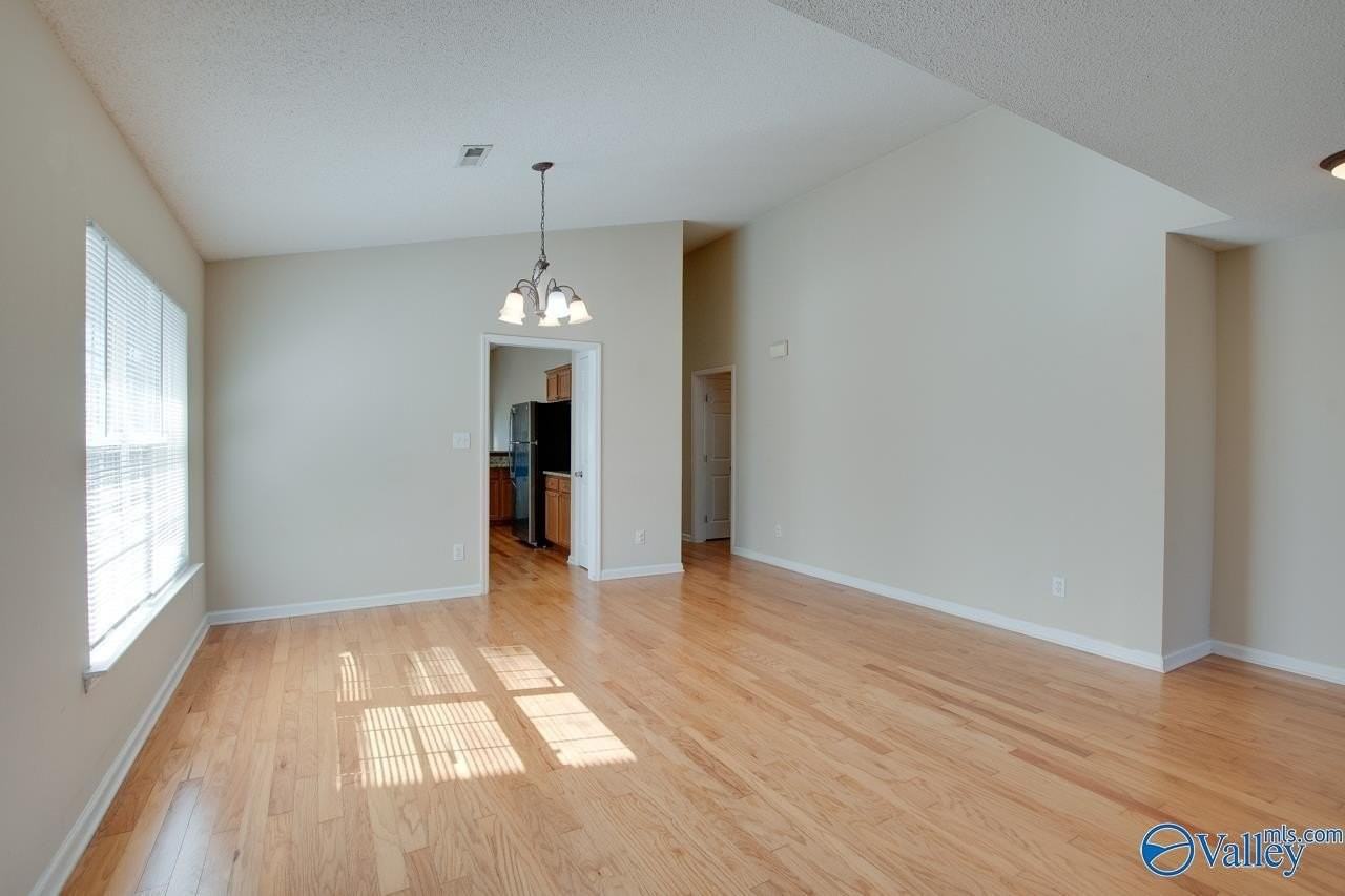 135 Bremerton Dr Sw - Photo 5 of 26