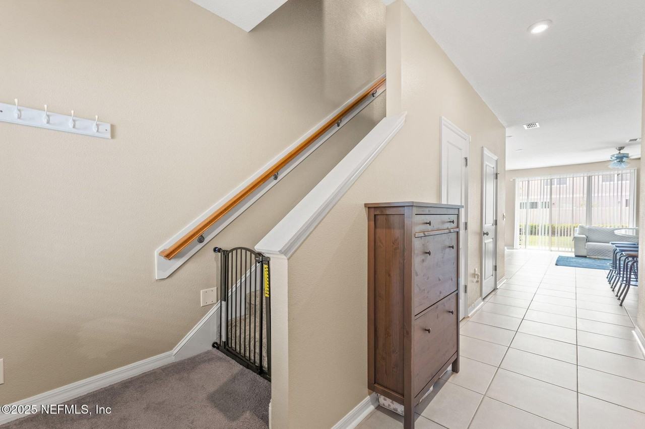 13106 Annies Walk Dr - Photo 5 of 30