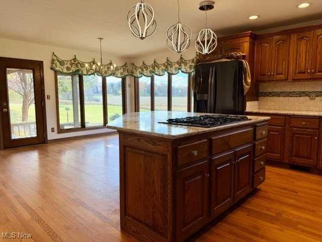 731 N Munroe Rd - Photo 5 of 41