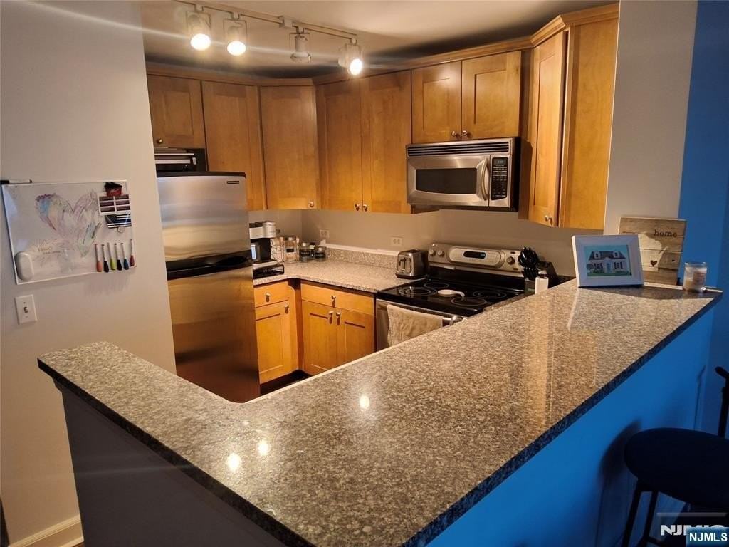 6407 City Pl - Photo 2 of 9