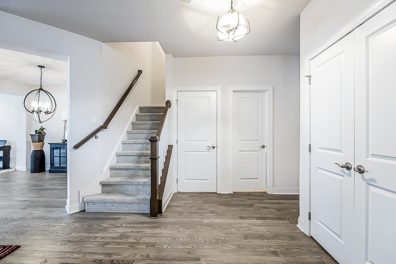 3075 N Spurway Dr - Photo 6 of 50