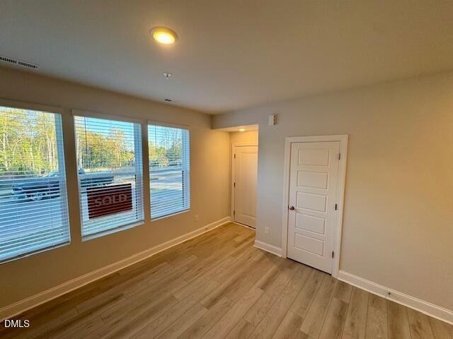 10529 Pleasant Branch Dr - Photo 2 of 22