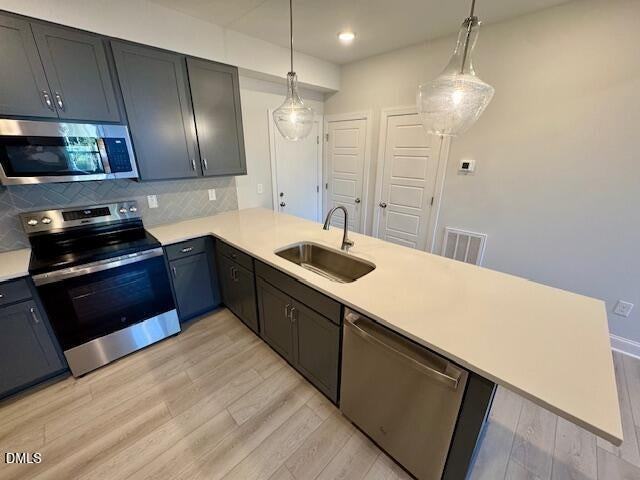 10529 Pleasant Branch Dr - Photo 5 of 22