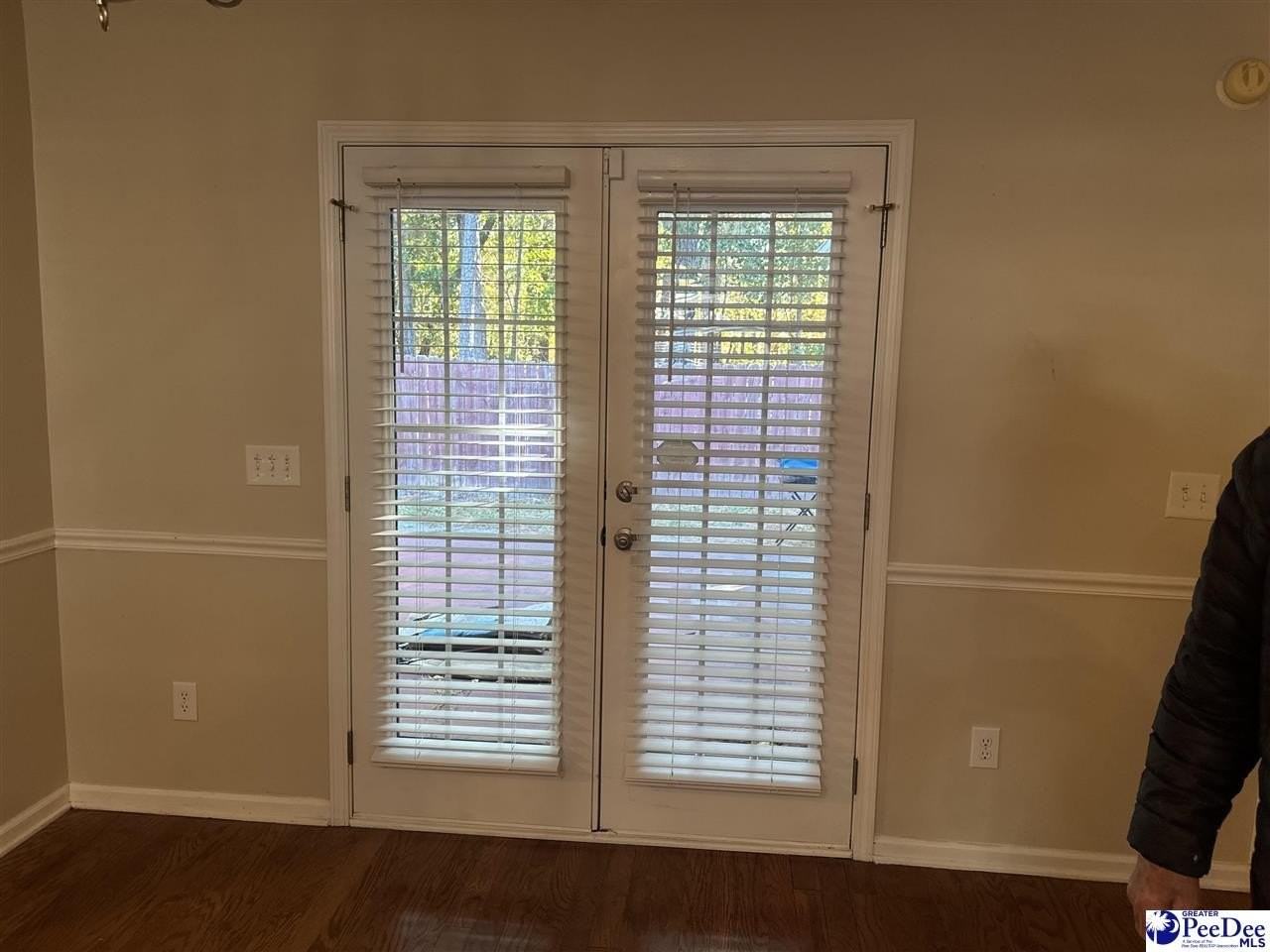 438 Quail Pointe Drive - Photo 2 of 18